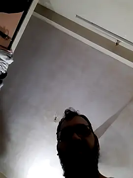 Hot-boy077 online show from 12, 2, 2026