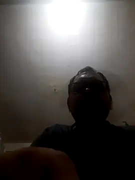 Snapshot of Hot-boy077 chatting on 5, 11, 2025 Hot-boy077 online show from 5, 11, 2025