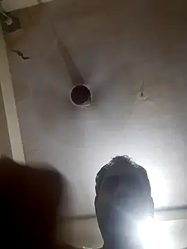 Snapshot of Hot-boy077 chatting on 8, 11, 2025 Hot-boy077 online show from 8, 11, 2025