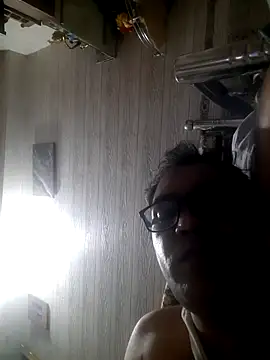 Snapshot of Hot-boy077 chatting on 1, 12, 2025 Hot-boy077 online show from 1, 12, 2025