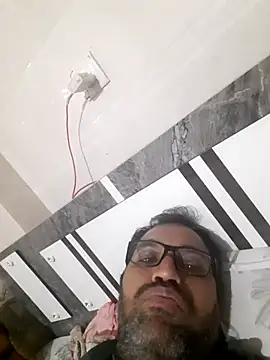 Snapshot of Hot-boy077 chatting on 21, 11, 2025 Hot-boy077 online show from 21, 11, 2025