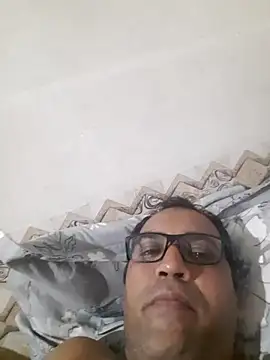 Snapshot of Hot-boy077 chatting on 12, 10, 2025 Hot-boy077 online show from 12, 10, 2025