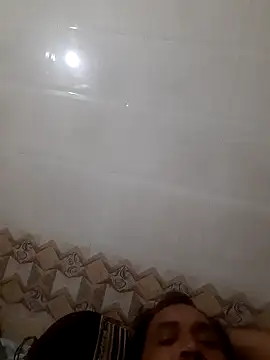 Snapshot of Hot-boy077 chatting on 19, 11, 2025 Hot-boy077 online show from 19, 11, 2025