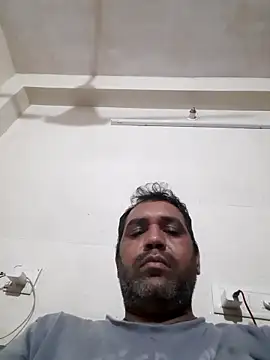 Hot-boy077 online show from 3, 3, 2026