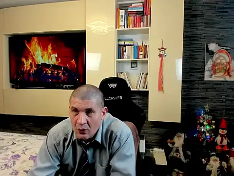 SpartacusDaddy48 online show from 20, 2, 2026