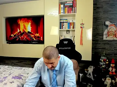 SpartacusDaddy48 online show from 23, 2, 2026