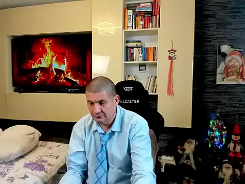 SpartacusDaddy48 online show from 24, 2, 2026