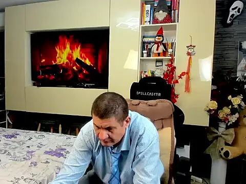 SpartacusDaddy48 online show from 10, 3, 2026