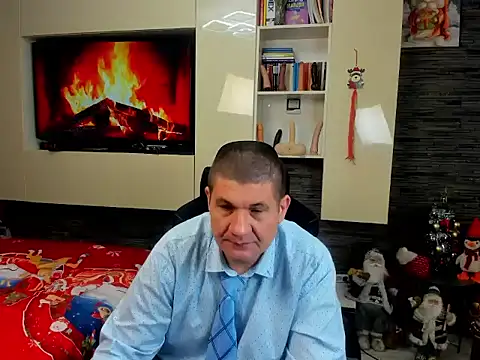 SpartacusDaddy48 online show from 18, 1, 2026