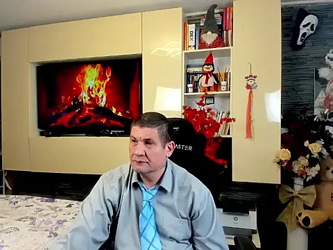 SpartacusDaddy48 online show from 19, 3, 2026