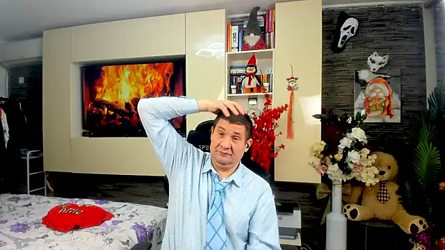 SpartacusDaddy48 online show from 23, 3, 2026