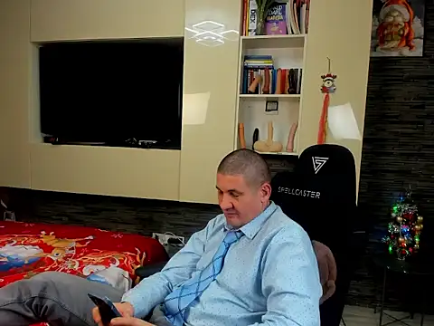 SpartacusDaddy48 online show from 9, 1, 2026