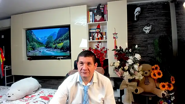 Snapshot of SpartacusDaddy48 chatting on 1, 6, 2026 SpartacusDaddy48 online show from 1, 6, 2026