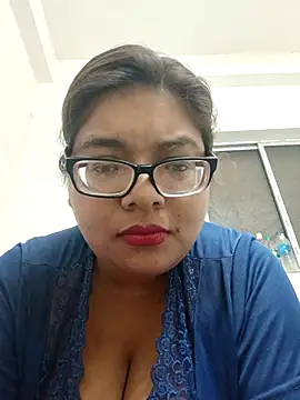 Snapshot of Elie_couple143 chatting on 26, 11, 2025 Elie couple143 online show from 26, 11, 2025