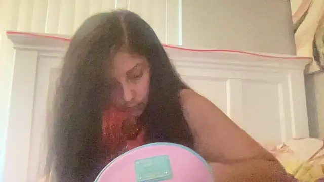 sweetnjuicyyy online show from 12, 10, 2025