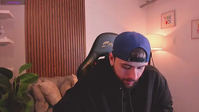 Maximo Wolff online show from 13, 4, 2026