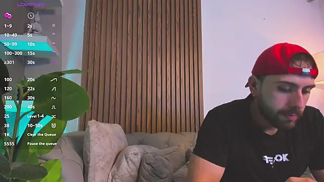 Maximo Wolff online show from 2, 4, 2026