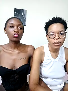 Miss-Hennessy online show from 19, 4, 2026