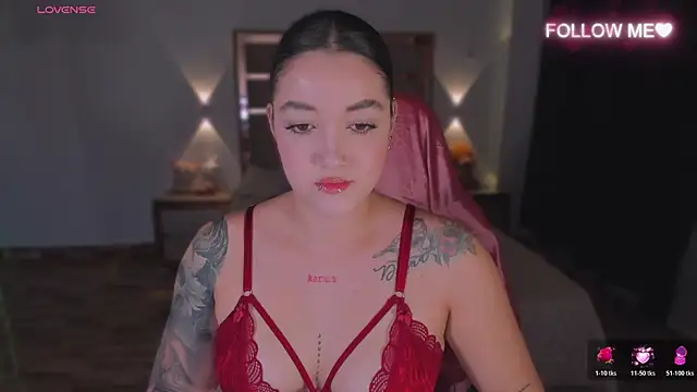 lunaarose online show from 27, 11, 2025