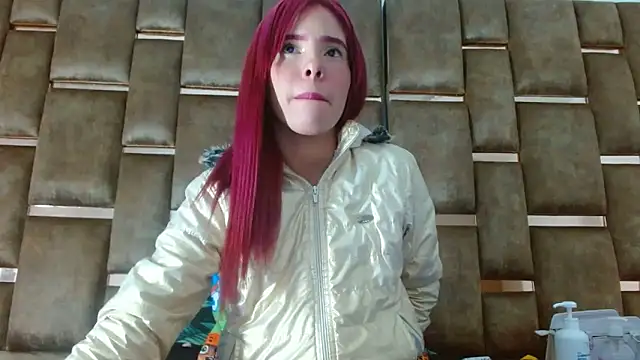 Snapshot of Alexahotz chatting on 28, 9, 2025 Alexahotz online show from 28, 9, 2025