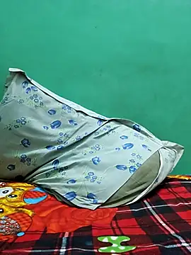 Snapshot of Sushant001 chatting on 9, 11, 2025 Sushant001 online show from 9, 11, 2025