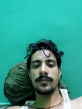 Snapshot of Sushant001 chatting on 3, 11, 2025 Sushant001 online show from 3, 11, 2025