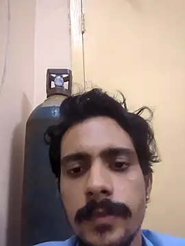 Snapshot of Sushant001 chatting on 22, 9, 2025 Sushant001 online show from 22, 9, 2025