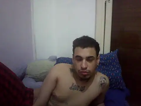 Snapshot of Amorrochyz chatting on 8, 9, 2025 Amorrochyz online show from 8, 9, 2025