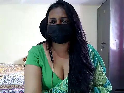 Snapshot of ammu1990 chatting on 2, 6, 2026 ammu1990 online show from 2, 6, 2026