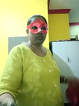 Snapshot of ammu1990 chatting on 21, 11, 2025 ammu1990 online show from 21, 11, 2025