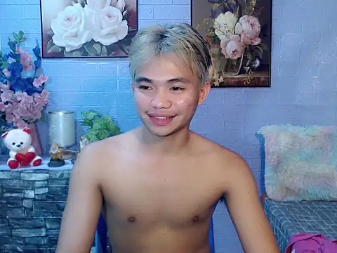 Snapshot of mostwantedtwink chatting on 6, 5, 2026 mostwantedtwink online show from 6, 5, 2026