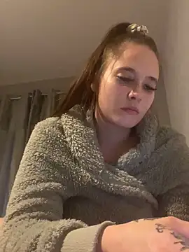 LollyLove  online show from 5, 12, 2025