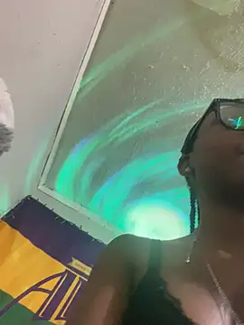 HennessyBaby21 online show from 14, 3, 2026