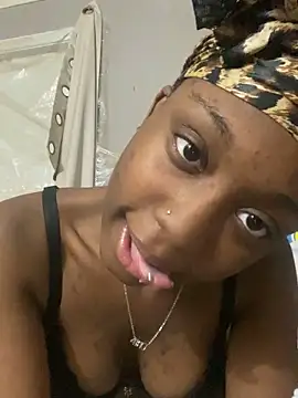 HennessyBaby21 online show from 23, 3, 2026