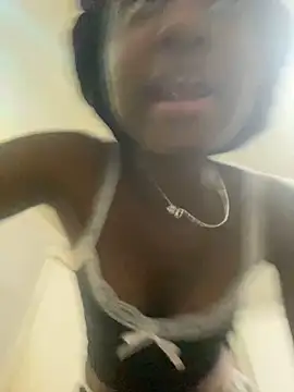 HennessyBaby21 online show from 1, 4, 2026