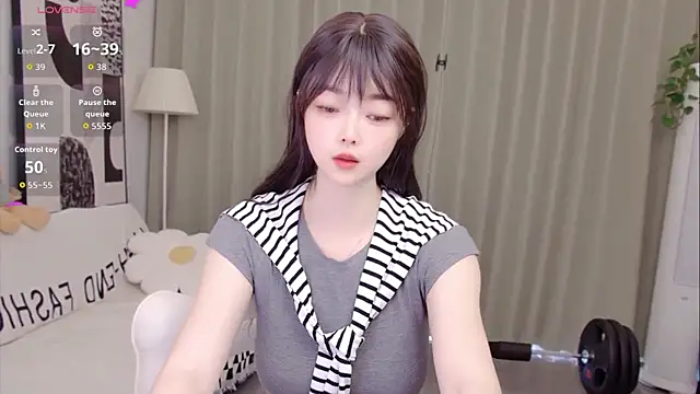 uikyy1 online show from 13, 4, 2026