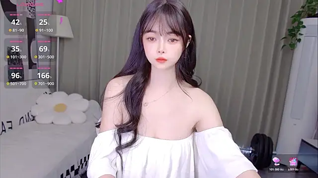 Snapshot of uikyy1 chatting on 25, 4, 2026 uikyy1 online show from 25, 4, 2026