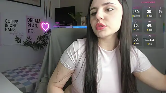 LiaWoow online show from 14, 12, 2025