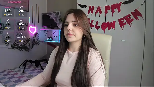 Snapshot of LiaWoow chatting on 31, 10, 2025 LiaWoow online show from 31, 10, 2025