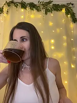 LucieMack online show from 1, 4, 2026