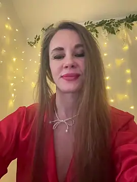 LucieMack online show from 6, 3, 2026