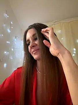 LucieMack online show from 30, 11, 2025