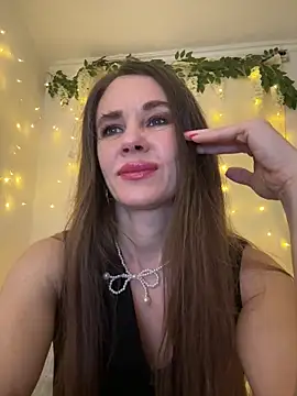 LucieMack online show from 22, 4, 2026