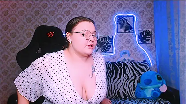 Snapshot of InLoveWithLife26 chatting on 7, 11, 2025 InLoveWithLife26 online show from 7, 11, 2025