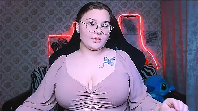 Snapshot of InLoveWithLife26 chatting on 24, 10, 2025 InLoveWithLife26 online show from 24, 10, 2025