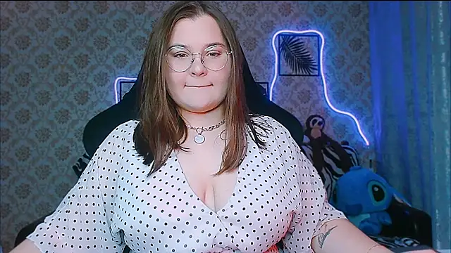 InLoveWithLife26 online show from 11, 9, 2025