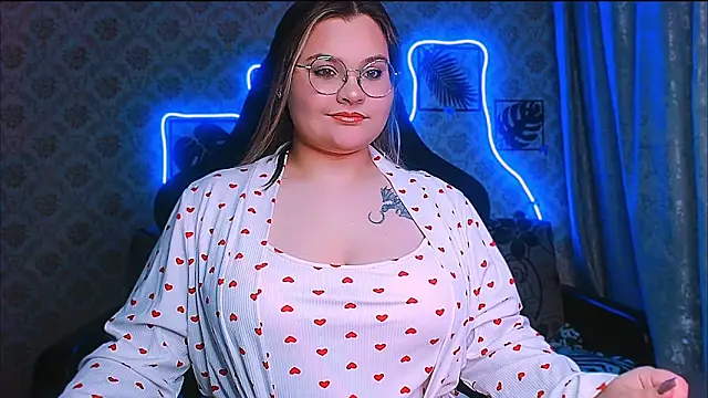 InLoveWithLife26 online show from 16, 7, 2026