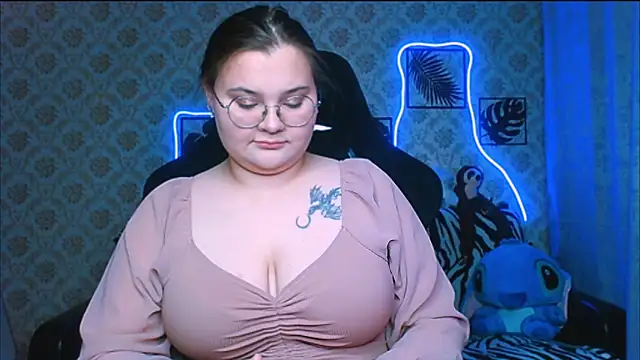 Snapshot of InLoveWithLife26 chatting on 10, 10, 2025 InLoveWithLife26 online show from 10, 10, 2025