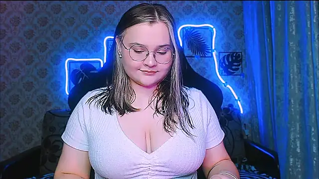 InLoveWithLife26 online show from 26, 3, 2026