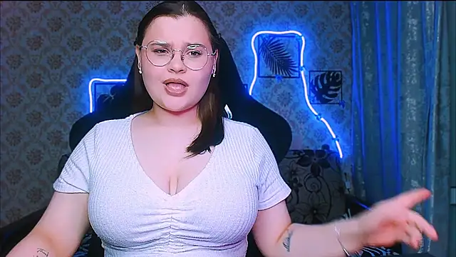 InLoveWithLife26 online show from 22, 3, 2026